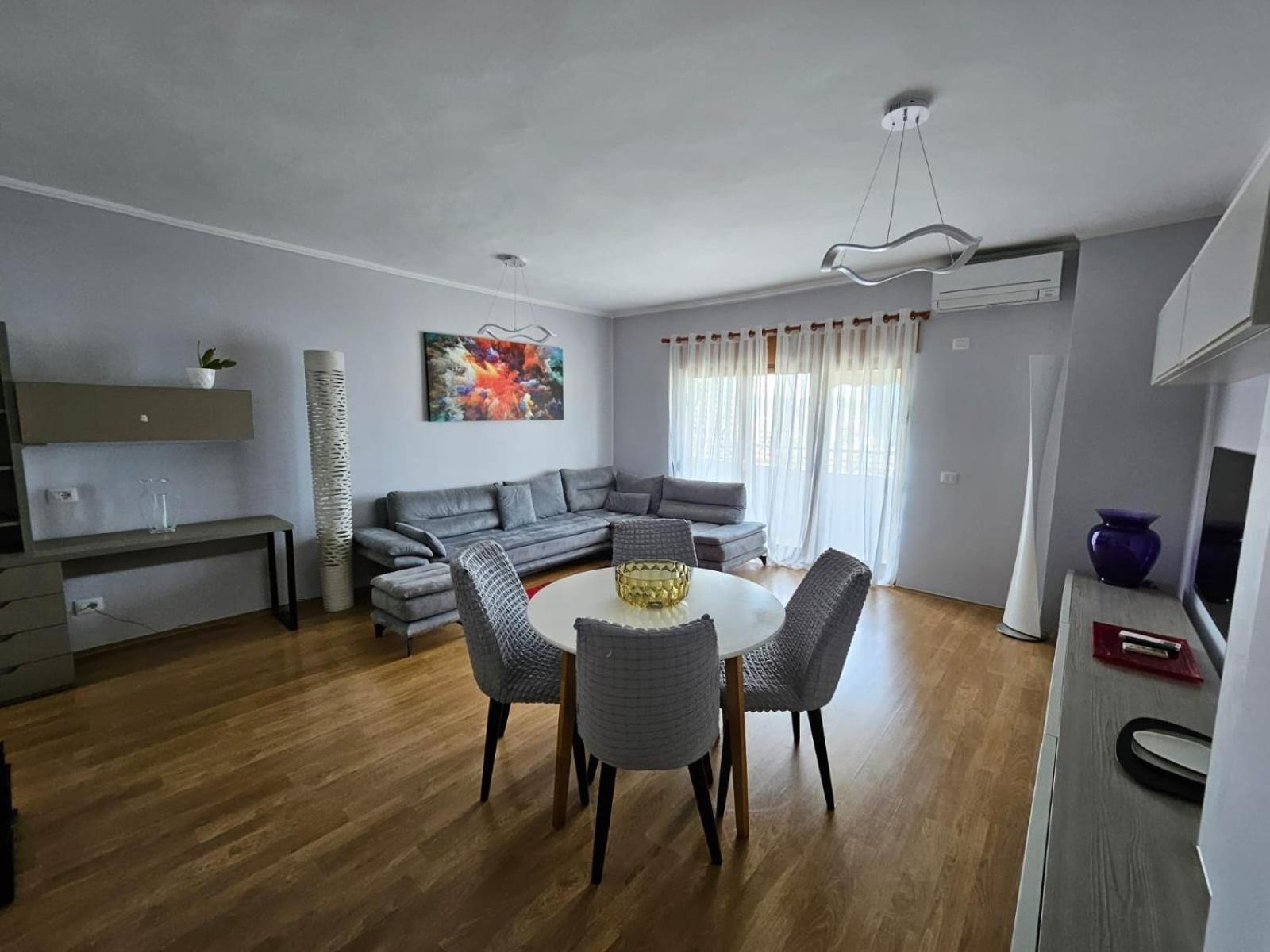 Apartmán Sky Dwelling Tirana Exteriér fotografie